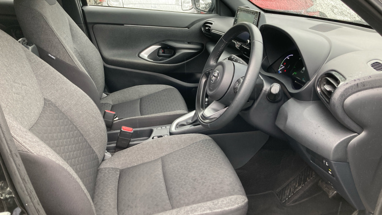 Toyota Yaris Cross 1.5 Hybrid Design 5dr CVT Hybrid Estate